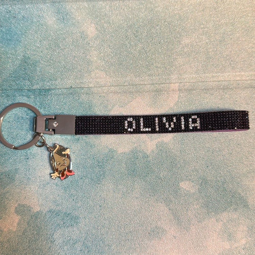 HERSHEY PARK Name Keychain with name OLIVIA with Hershey Kiss charm new
